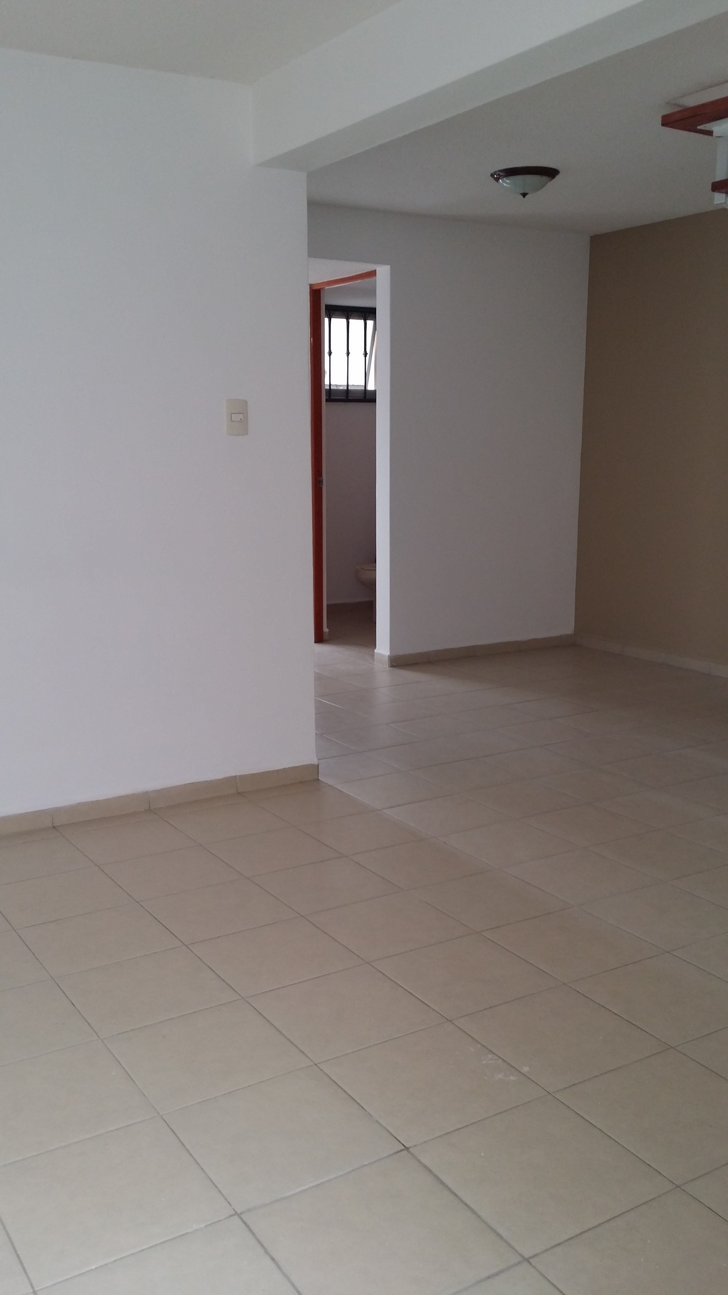 EL ROSEDAL SAN LUIS POTOSI, BONITA CASA EN RENTA TODOS LOS SERVICIOS. A 15 MINUTOS DEL CENTRO